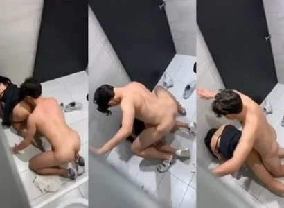 Đôi tình nhân quan hệ trong nhà vệ sinh quán bar